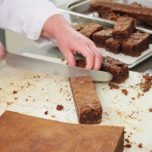 How To Keep Brownies From Falling Apart When Cutting